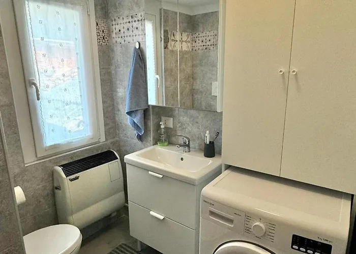 Ca Di Carlo Casa vacanze *